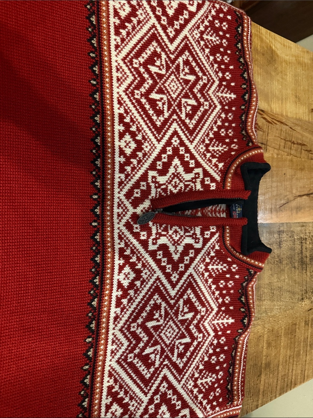 Men's Red Nordic-Pattern Zip Sweater - Picture 6 of 9